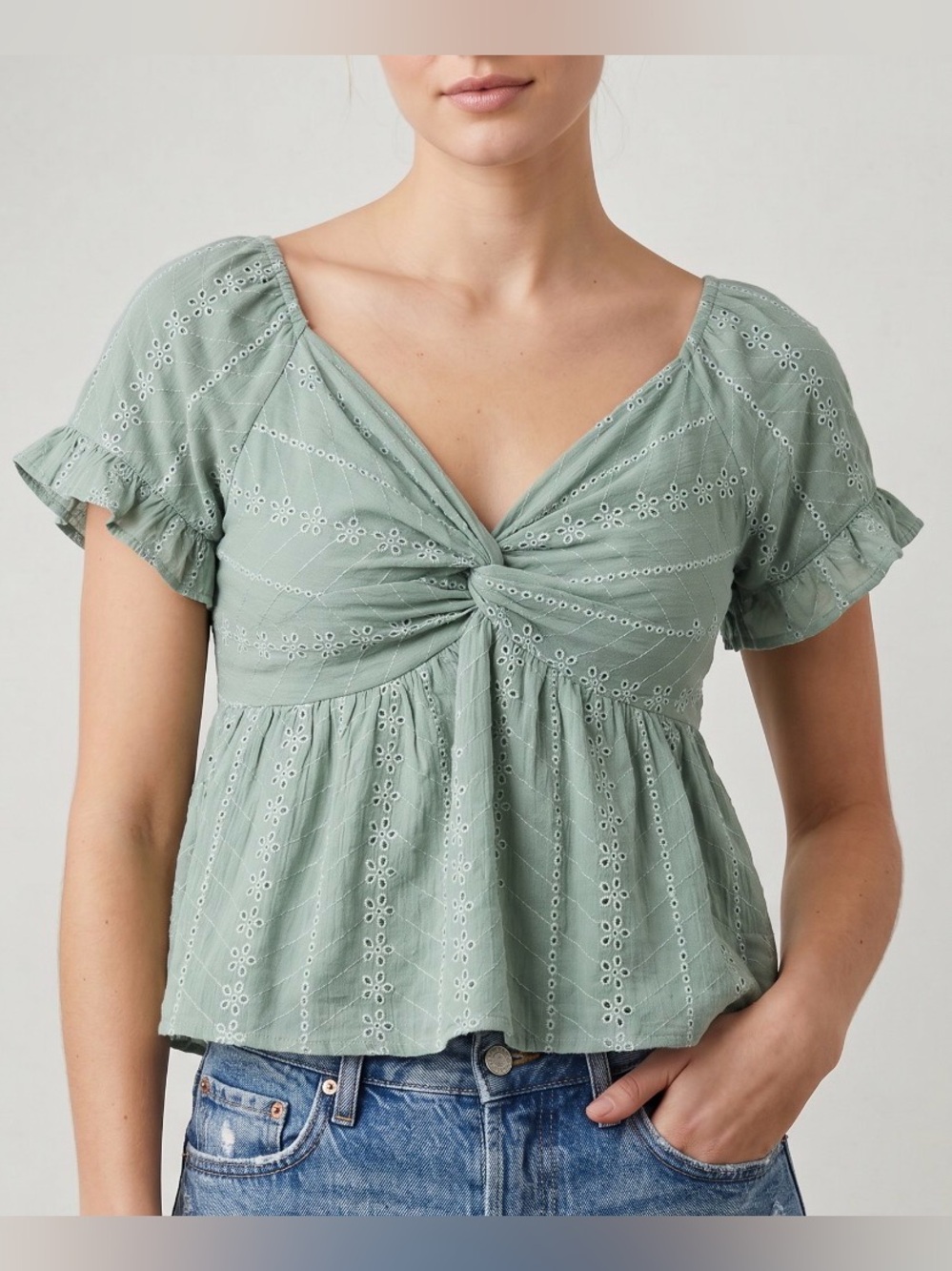 NWOT! Angie Eyelet Twist Front Top, SMALL, Sage